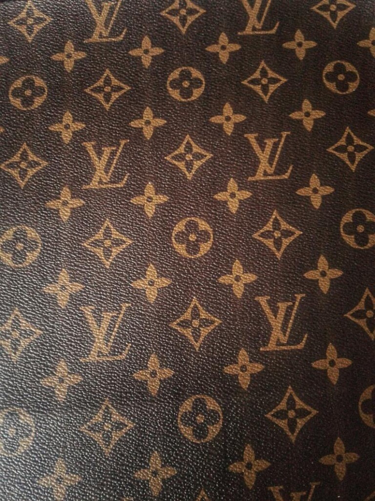 louis vuitton fabric leather